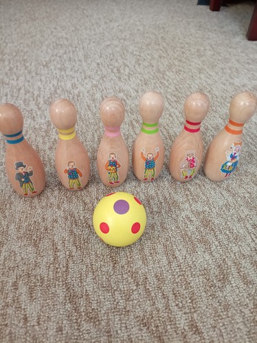 Tumble bowling bowls - bowling, pins