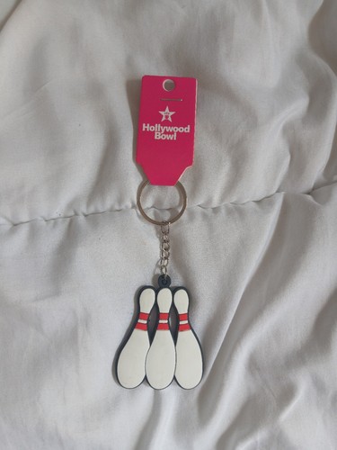 Hollywood bowl keyring - bowl,