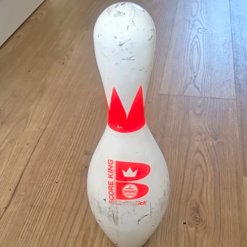 Score king ten - ten-pin, pin