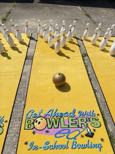 Ten pin bowling - pin,