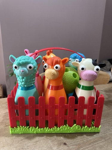 Farmyard animals bowling - , pins